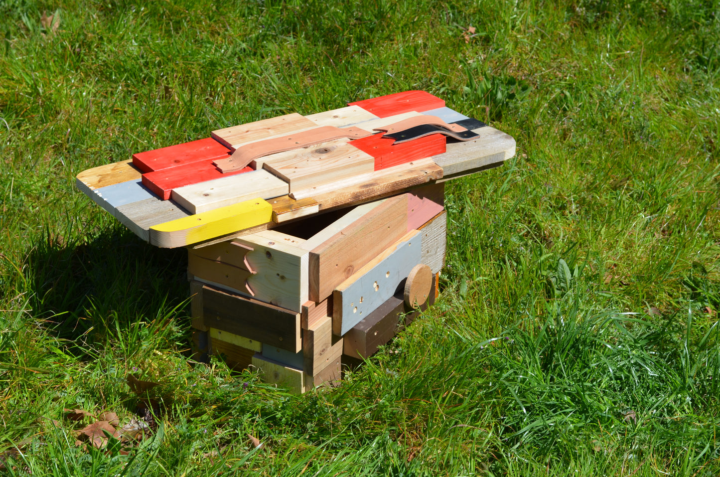 Layered Storage Bench